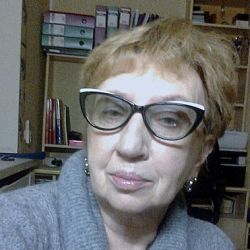 Наталия Лебина